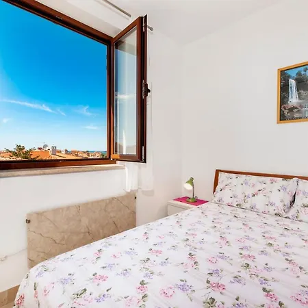 Guesthouse Santin Rovinj Exterior photo