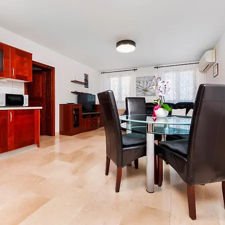 Guesthouse Santin Rovinj Exterior photo