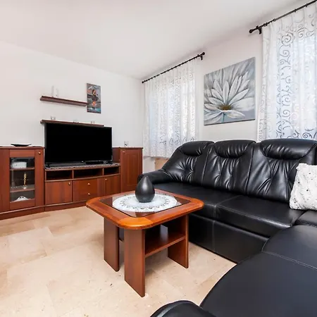 Guesthouse Santin Rovinj Exterior photo