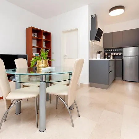 Guesthouse Santin Rovinj Exterior photo