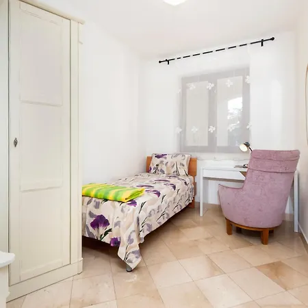 Guesthouse Santin Rovinj Exterior photo