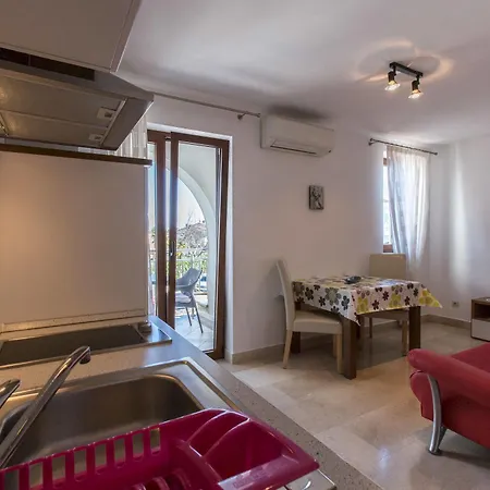 Guesthouse Santin Rovinj Exterior photo
