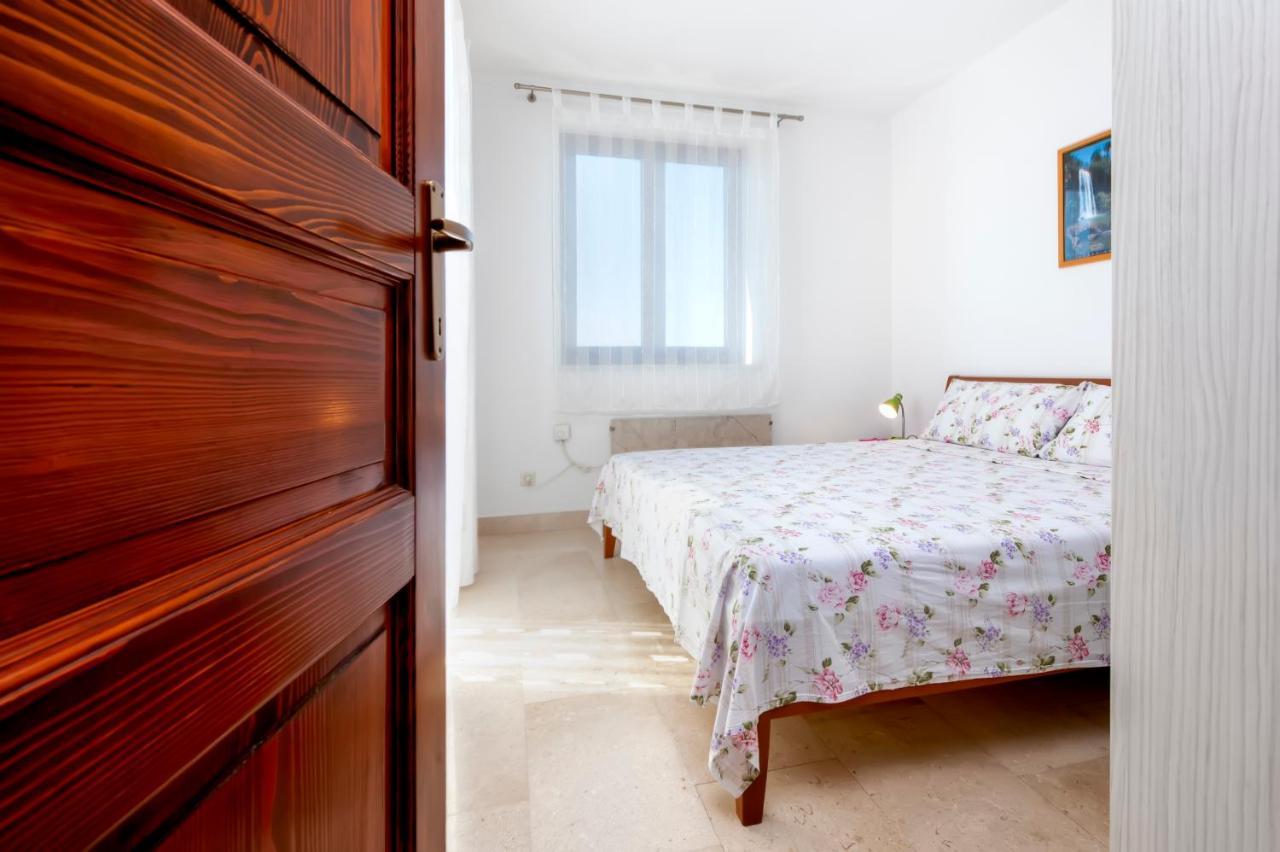 Santin Apartment