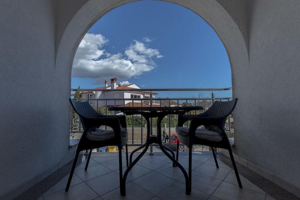 Santin Apartment *
