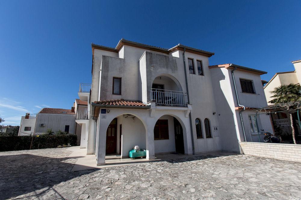 Apartment Santin Rovinj